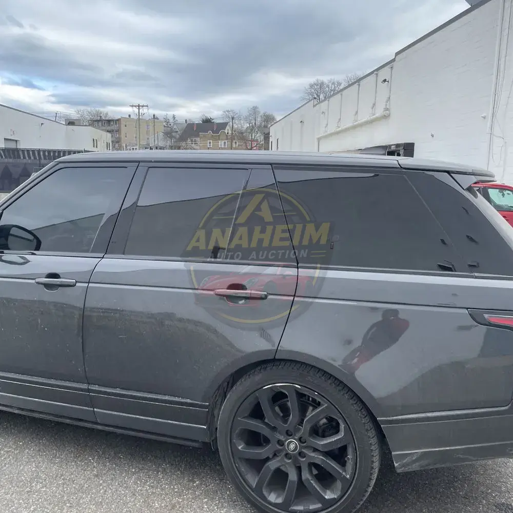 2020 Land Rover Range Rover P525 HSE