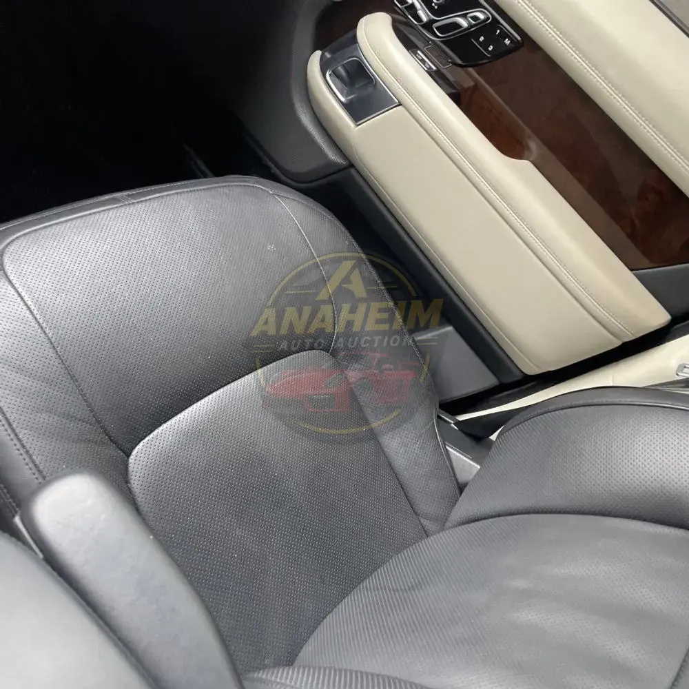 2020 Land Rover Range Rover P525 HSE