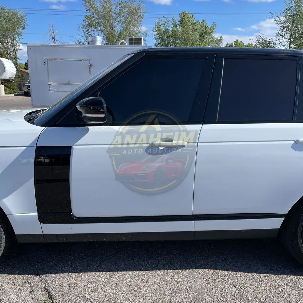2020 Land Rover Range Rover P525 HSE