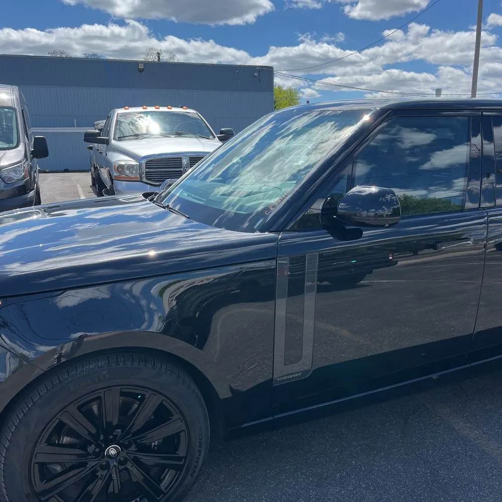 2024 Land Rover Range Rover P550e Autobiography