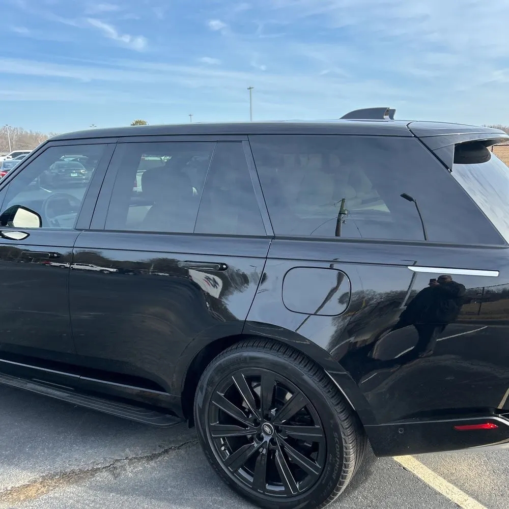 2024 Land Rover Range Rover P550e Autobiography