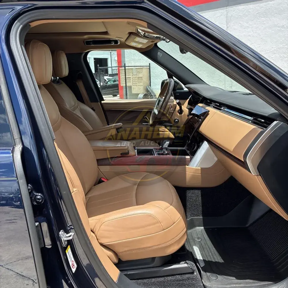 2023 Land Rover Range Rover P530 SE