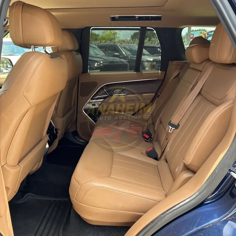 2023 Land Rover Range Rover P530 SE