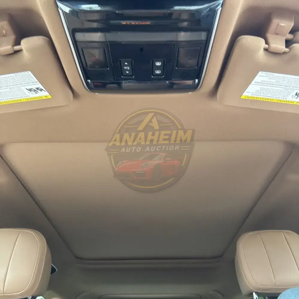 2023 Land Rover Range Rover P530 SE