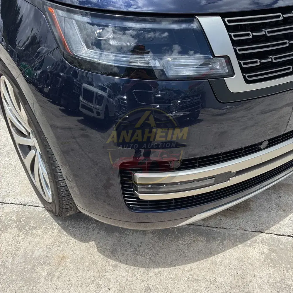 2023 Land Rover Range Rover P530 SE