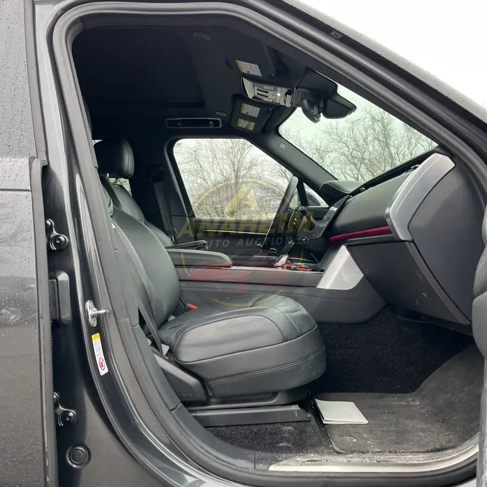 2024 Land Rover Range Rover P530 SE