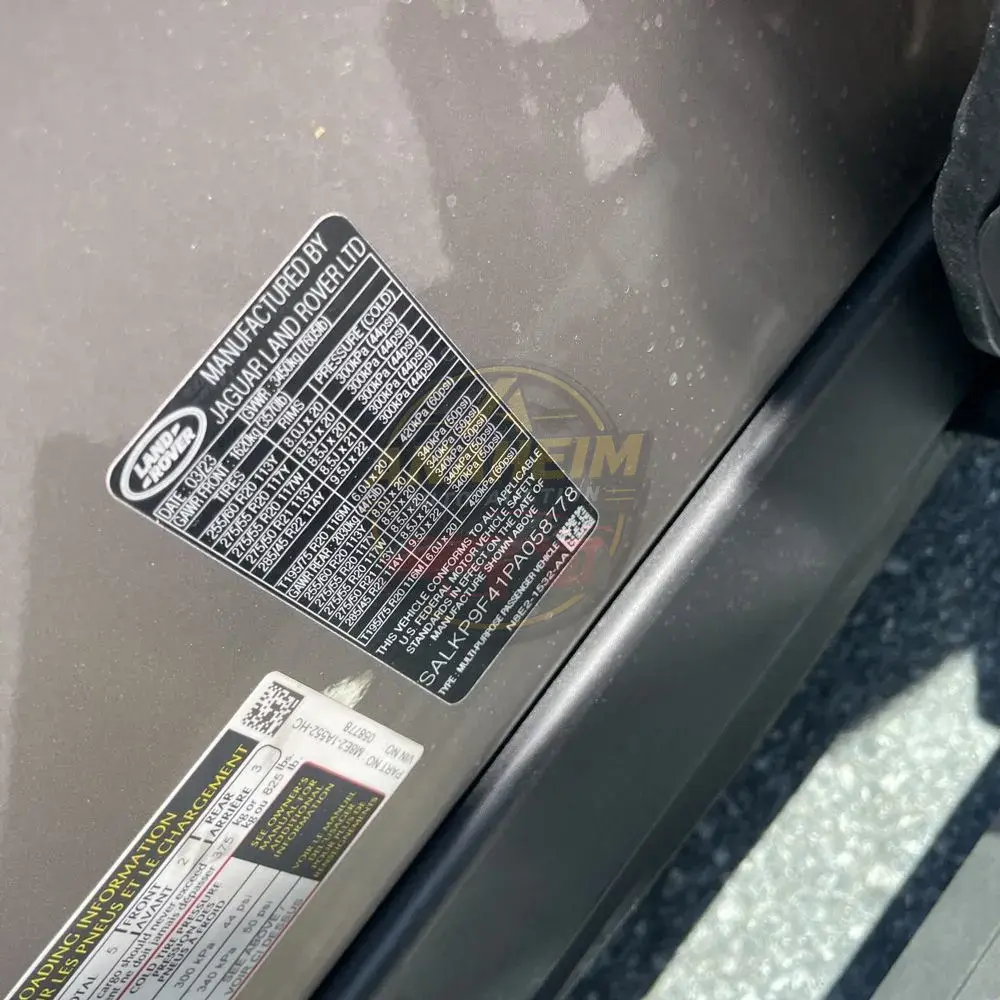 2023 Land Rover Range Rover P440e SE