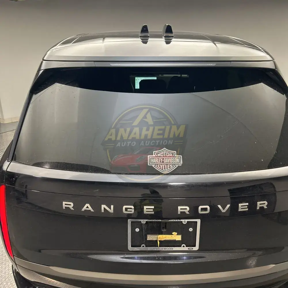 2023 Land Rover Range Rover P400 SE
