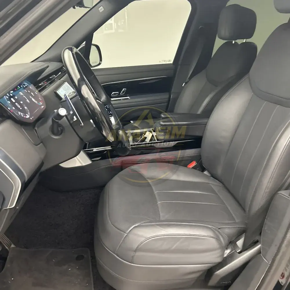 2023 Land Rover Range Rover P400 SE