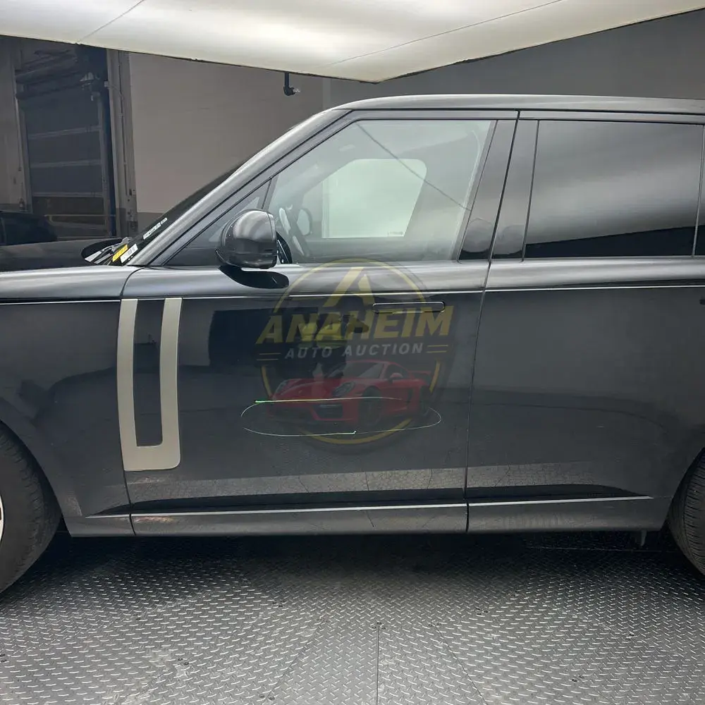 2023 Land Rover Range Rover P400 SE