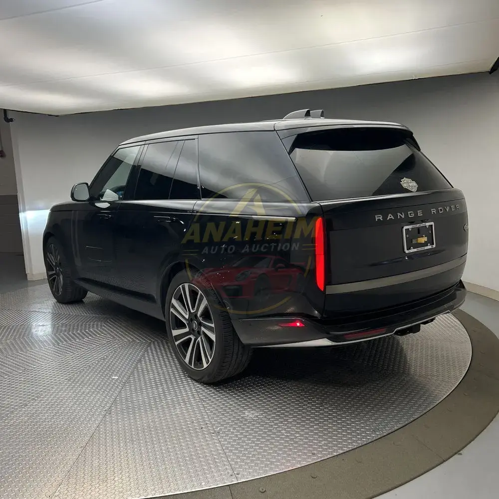 2023 Land Rover Range Rover P400 SE
