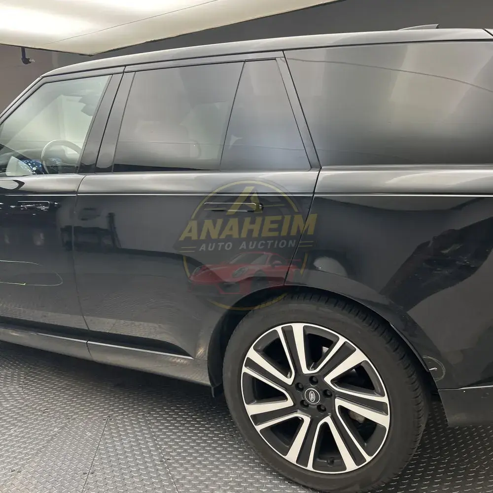 2023 Land Rover Range Rover P400 SE