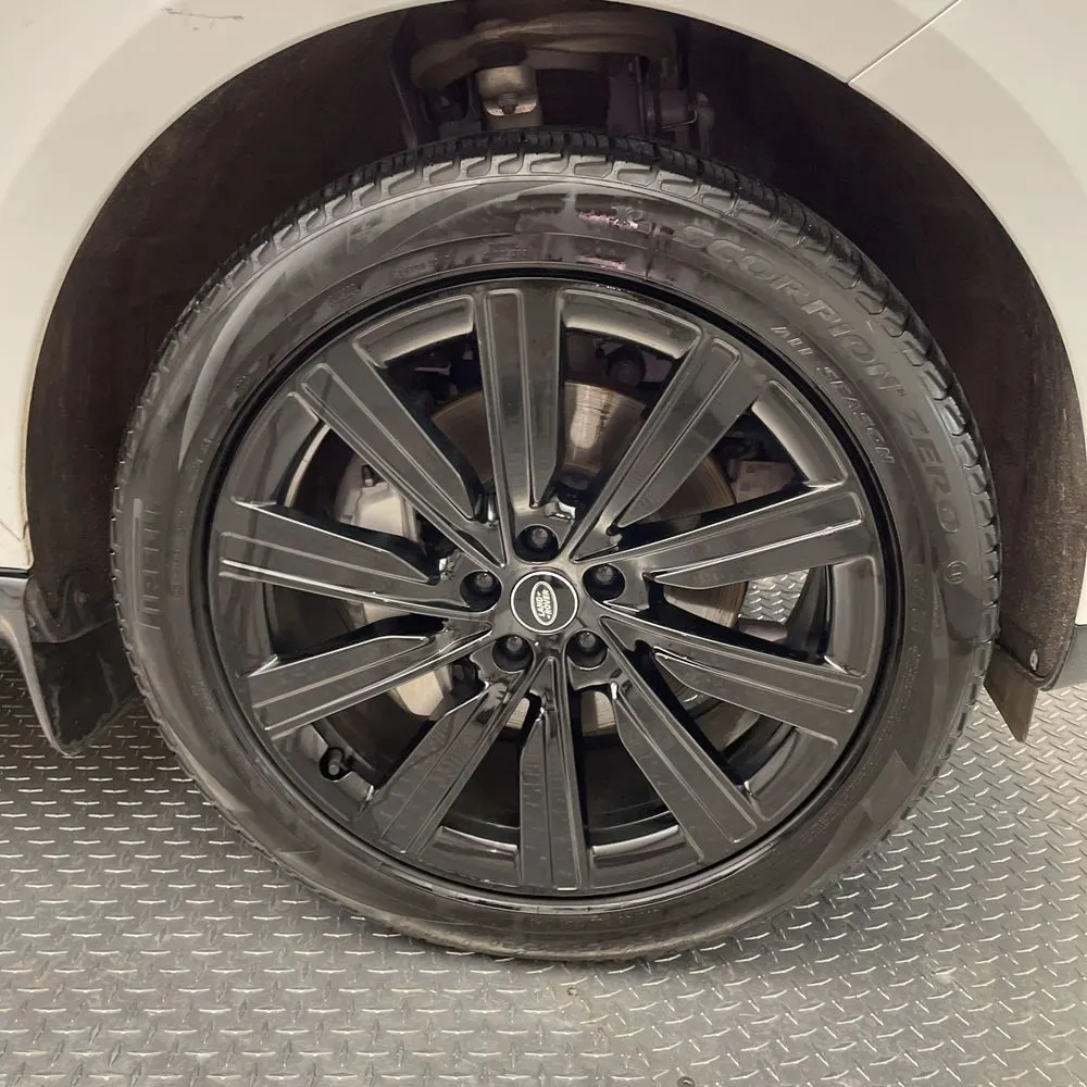 2023 Land Rover Range Rover P400 SE