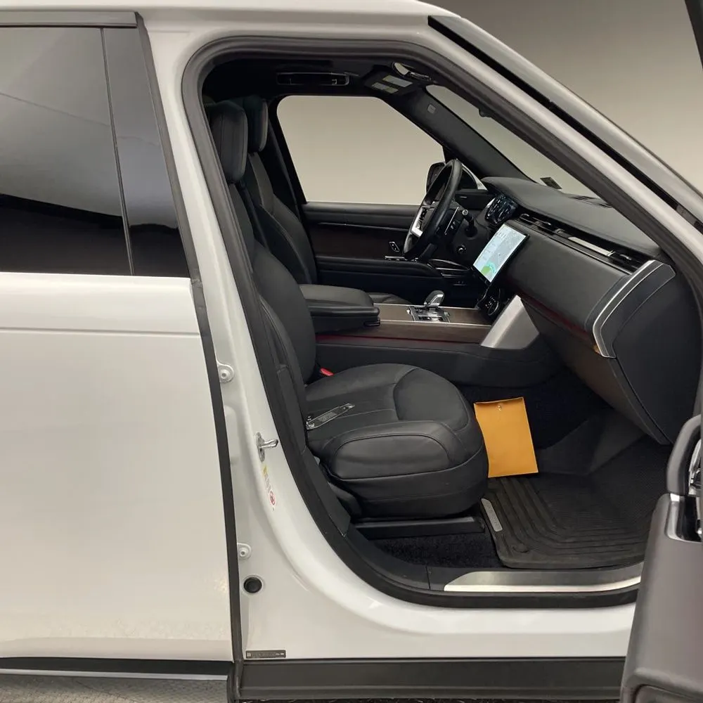 2023 Land Rover Range Rover P400 SE
