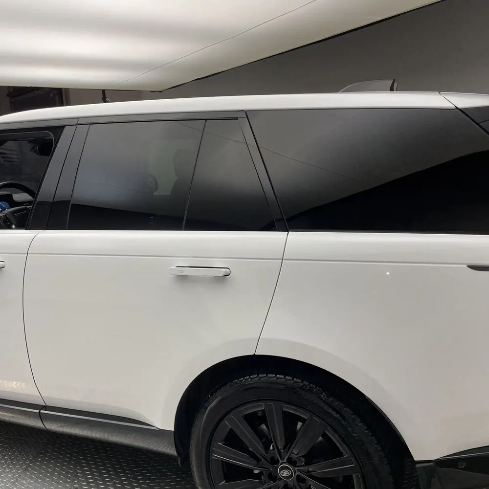 2023 Land Rover Range Rover P400 SE