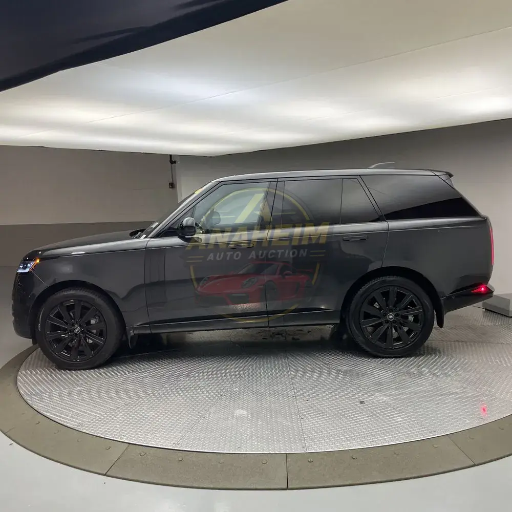 2023 Land Rover Range Rover P400 SE