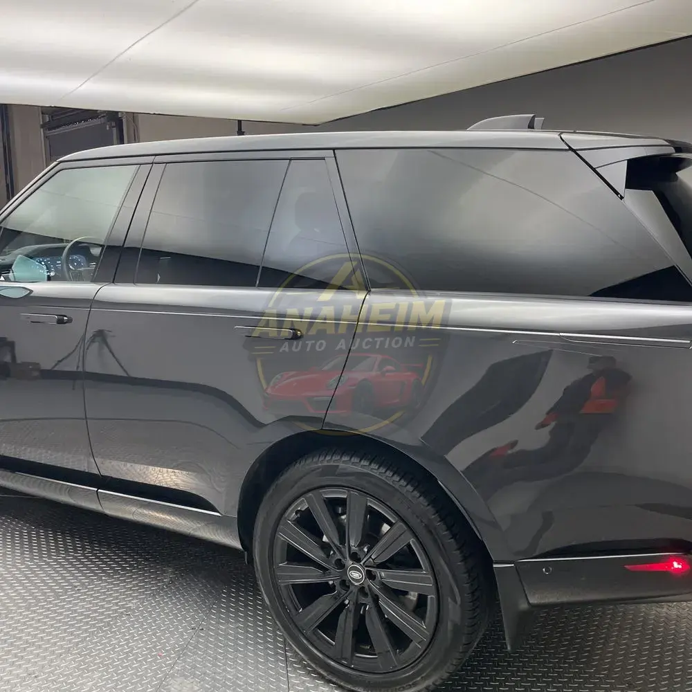 2023 Land Rover Range Rover P400 SE