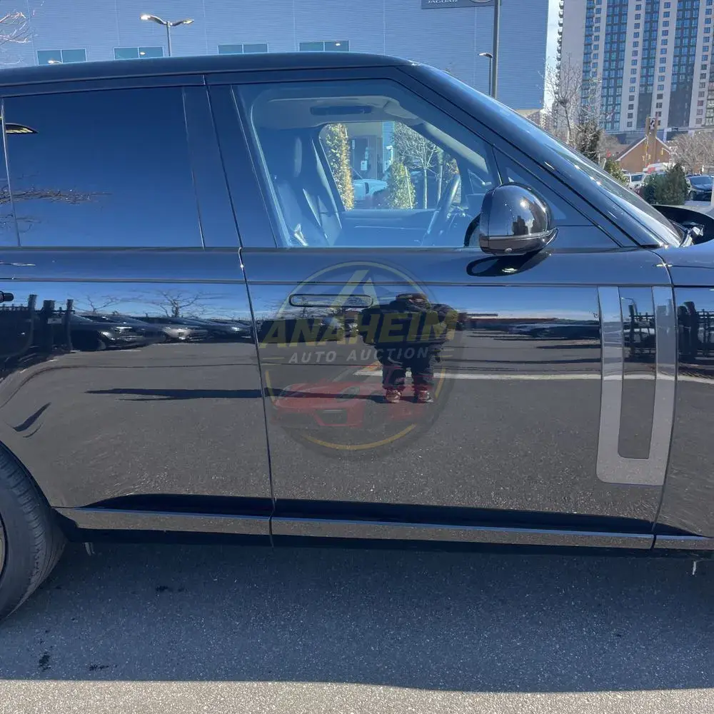 2023 Land Rover Range Rover P400 SE