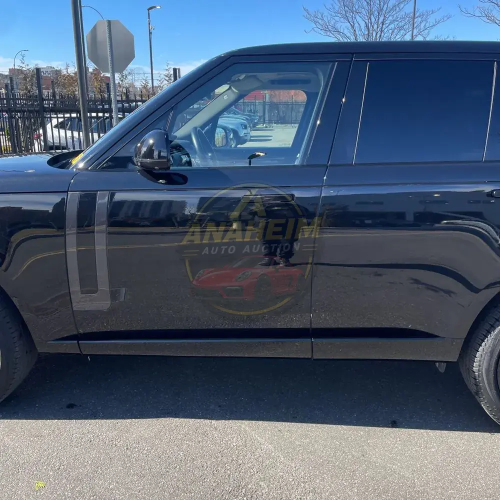 2023 Land Rover Range Rover P400 SE