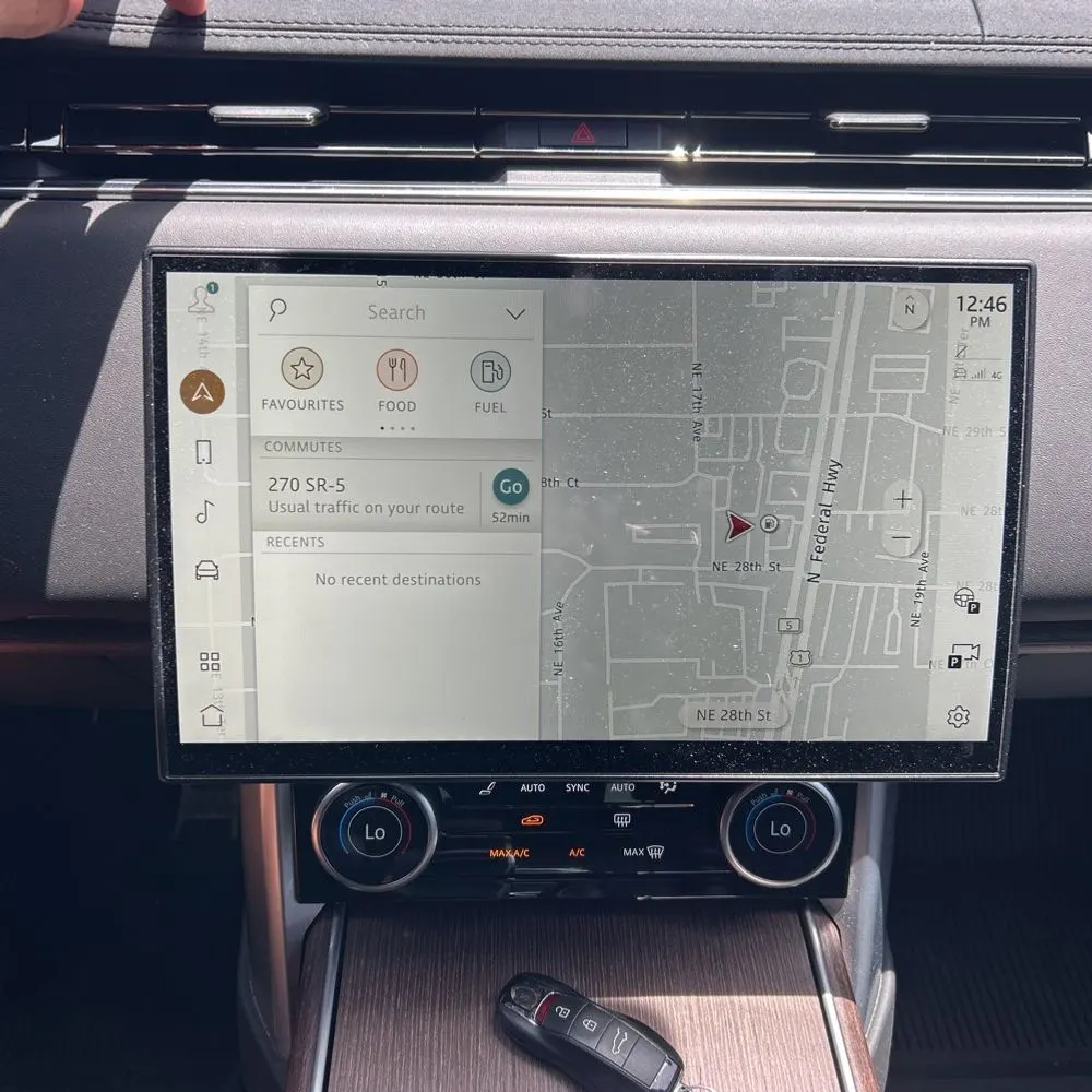 2023 Land Rover Range Rover P400 SE