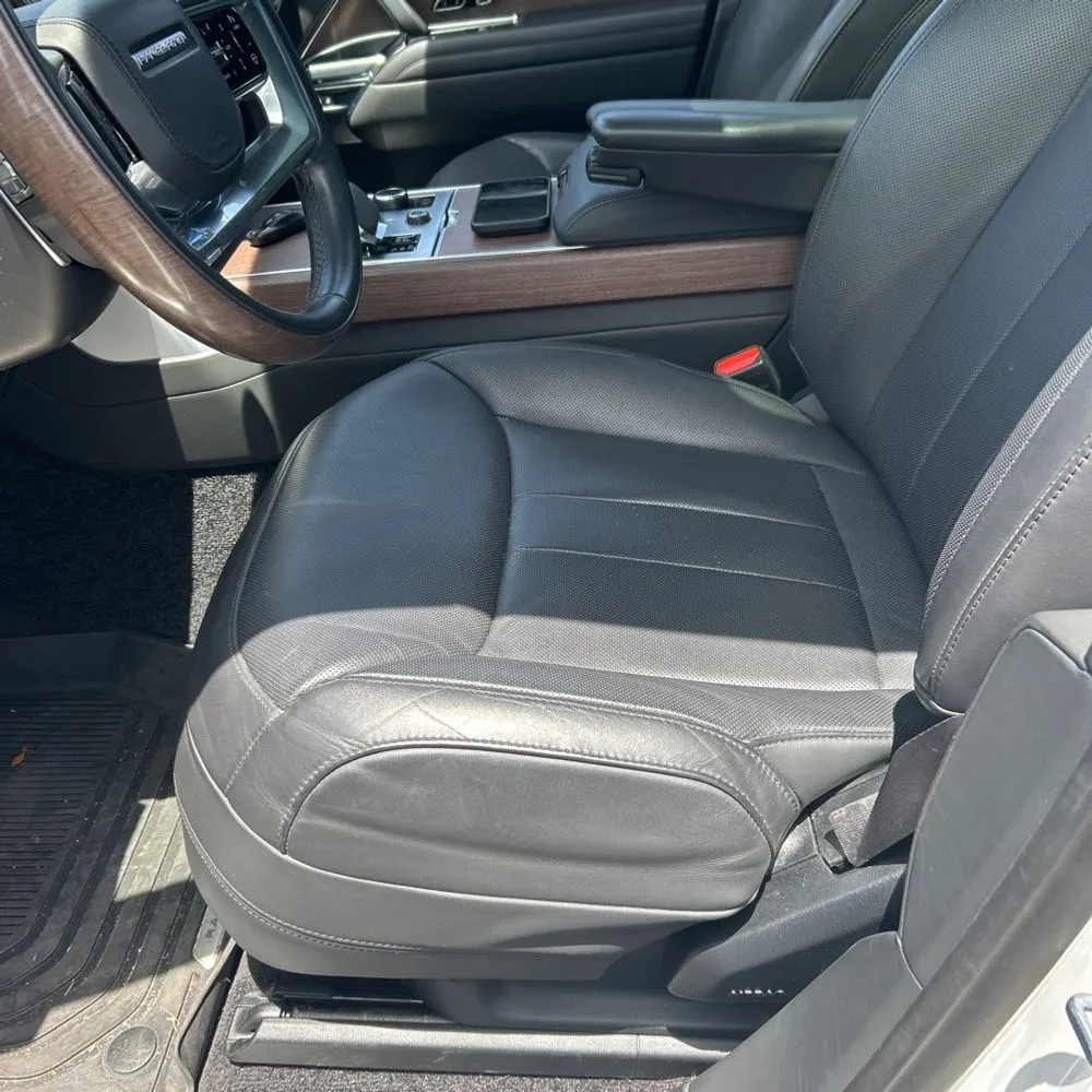 2023 Land Rover Range Rover P400 SE