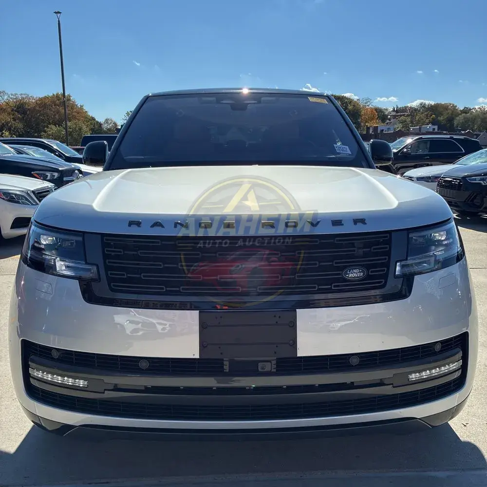 2023 Land Rover Range Rover P530 SE LWB