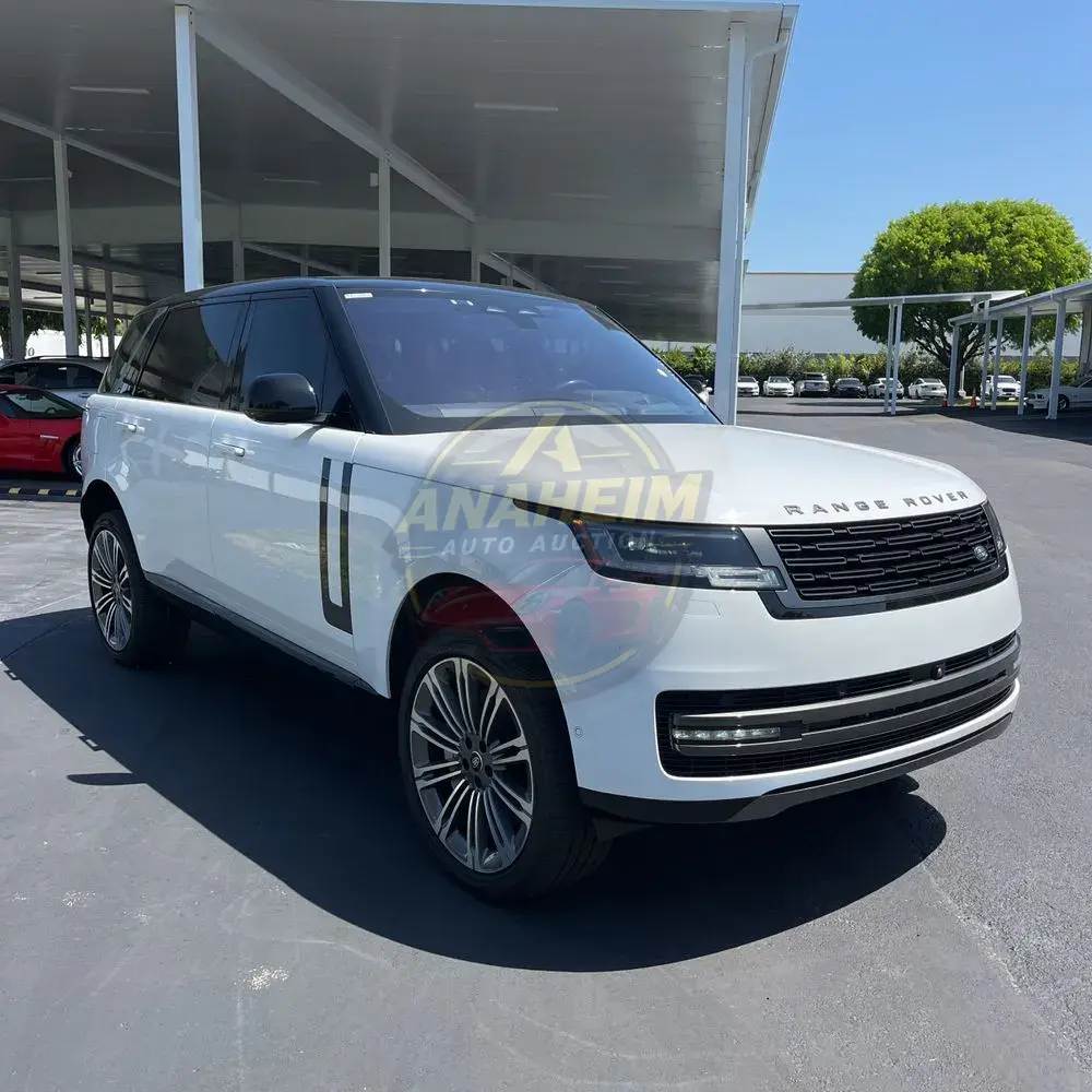 2023 Land Rover Range Rover P530 SE LWB