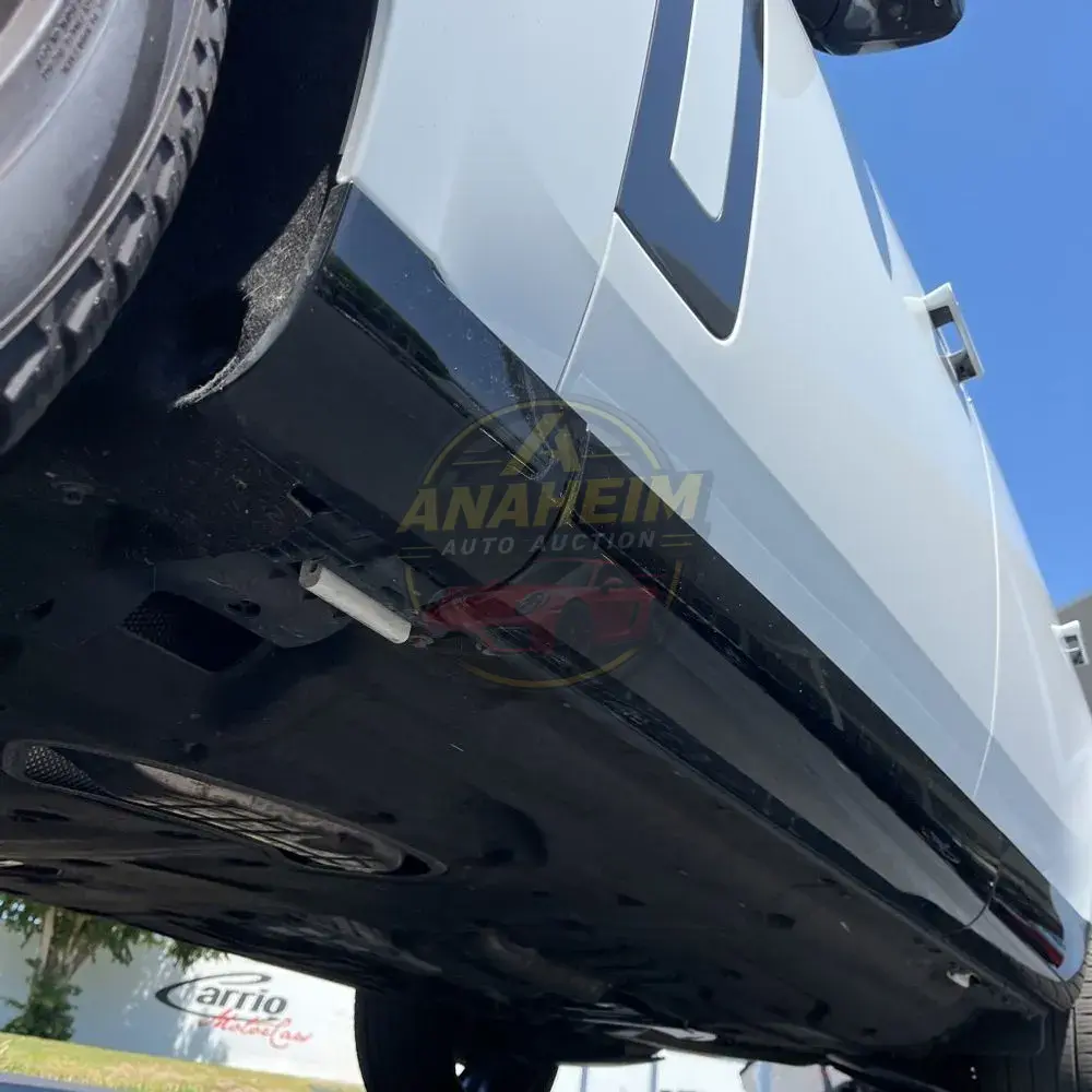 2023 Land Rover Range Rover P530 SE LWB