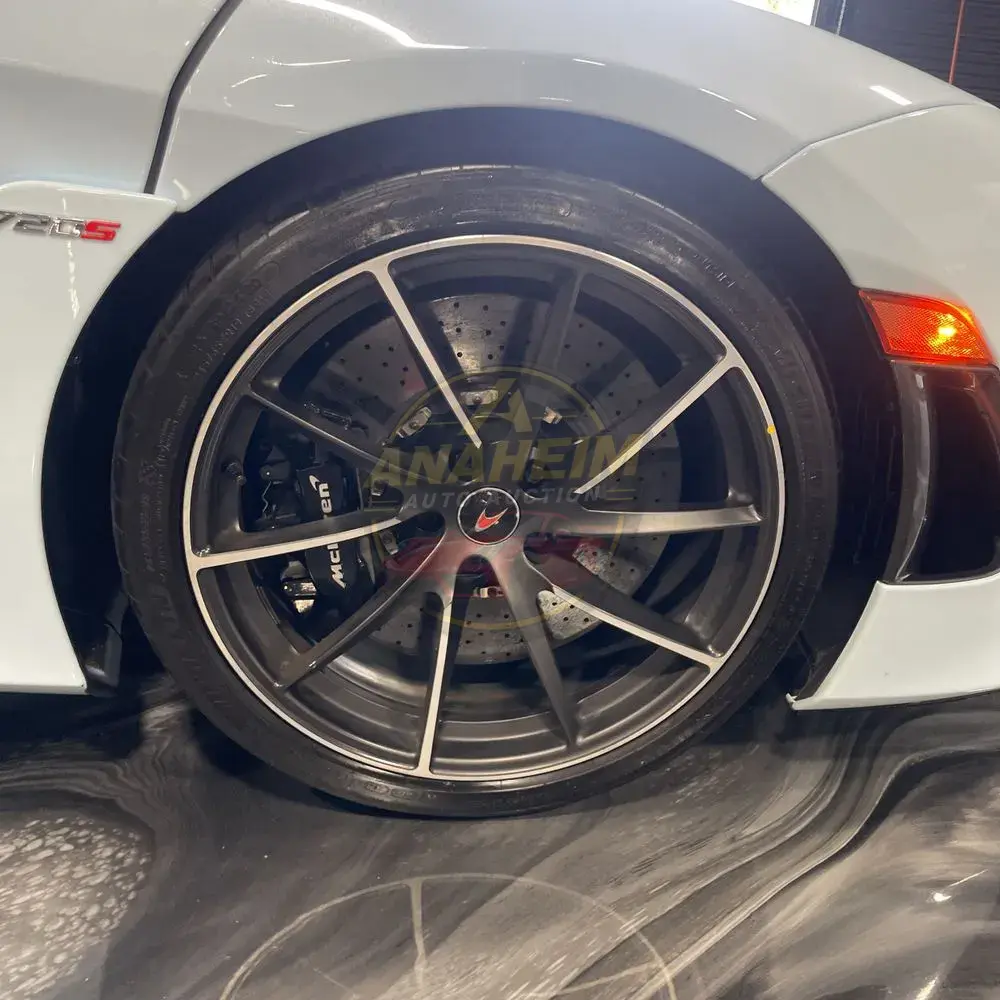 2018 McLaren 720S Luxury