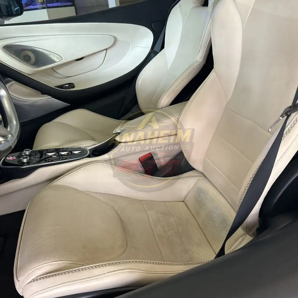 2022 McLaren GT Base 2D Coupe