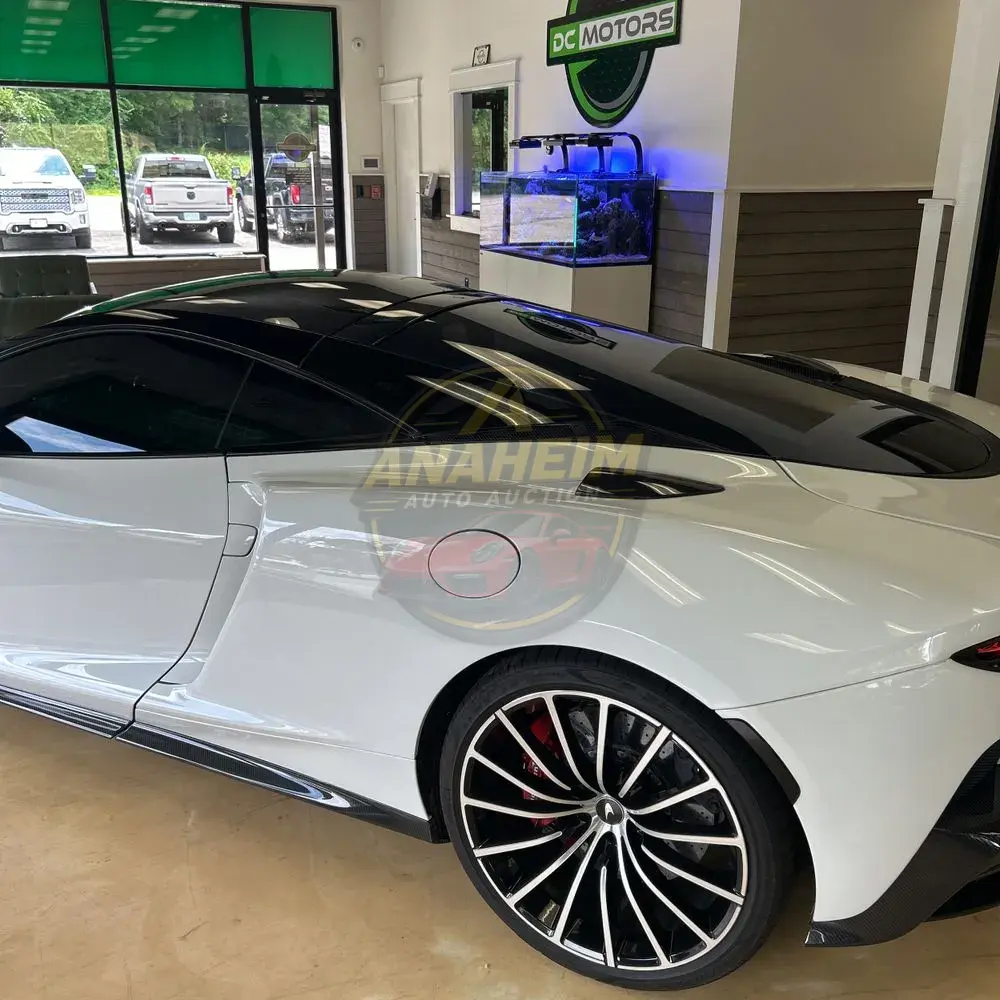 2022 McLaren GT Base 2D Coupe