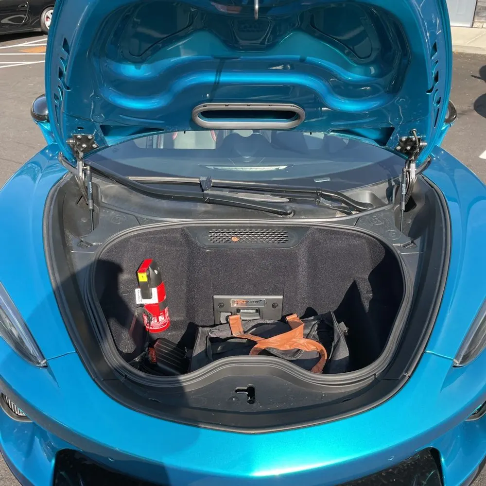 2023 McLaren GT Base