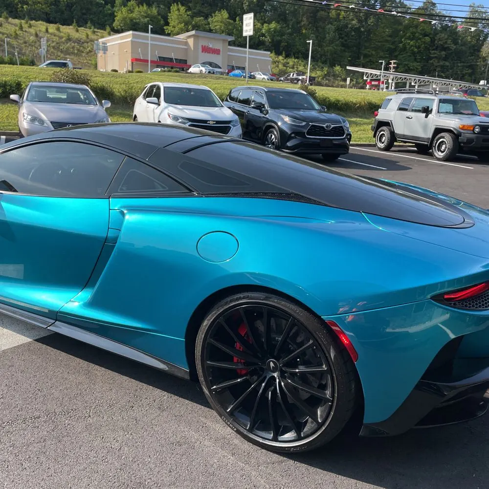 2023 McLaren GT Base