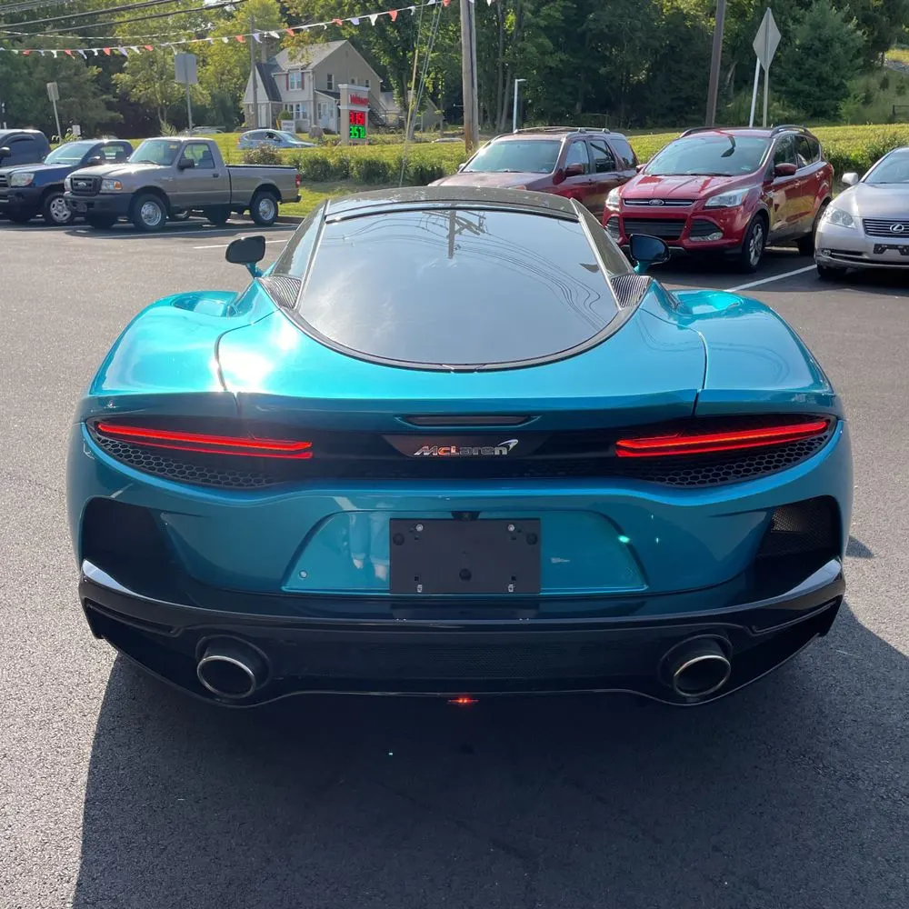 2023 McLaren GT Base