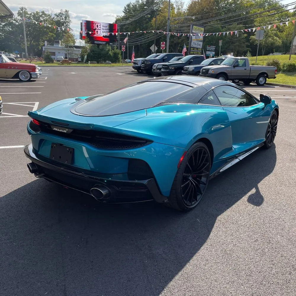 2023 McLaren GT Base
