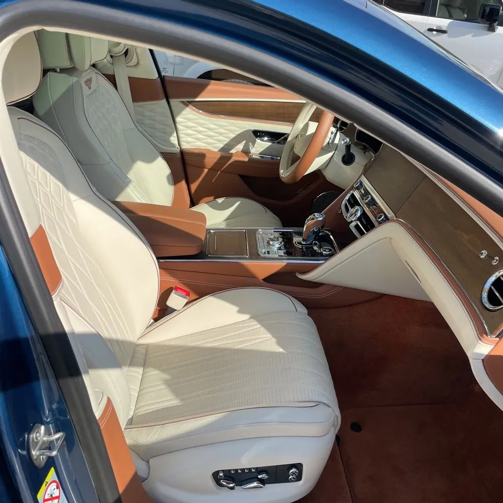 2022 Bentley Flying Spur Base