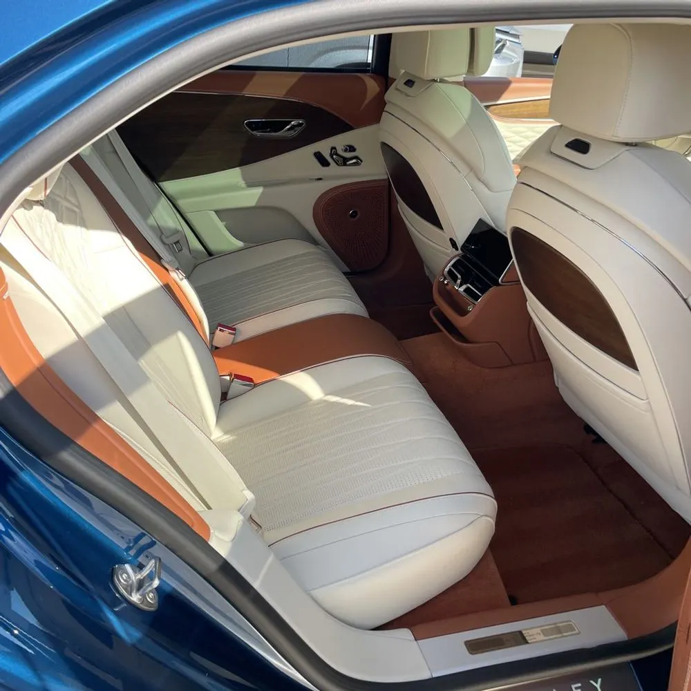 2022 Bentley Flying Spur Base