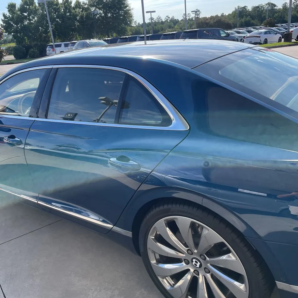 2022 Bentley Flying Spur Base