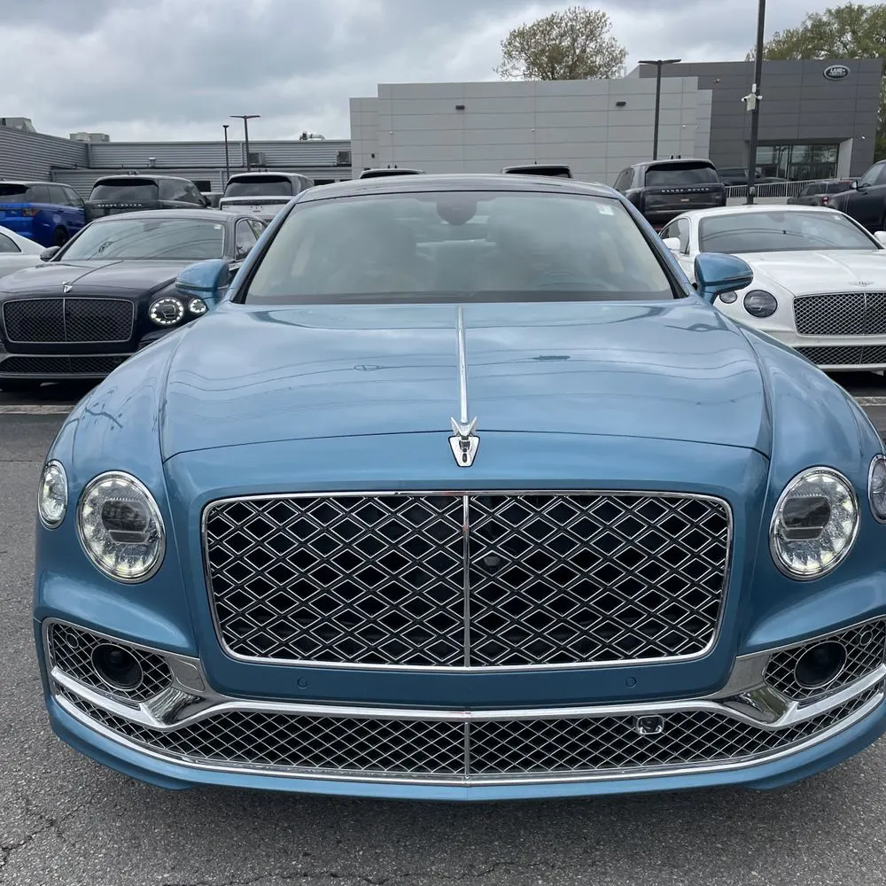 2023 Bentley Flying Spur V8