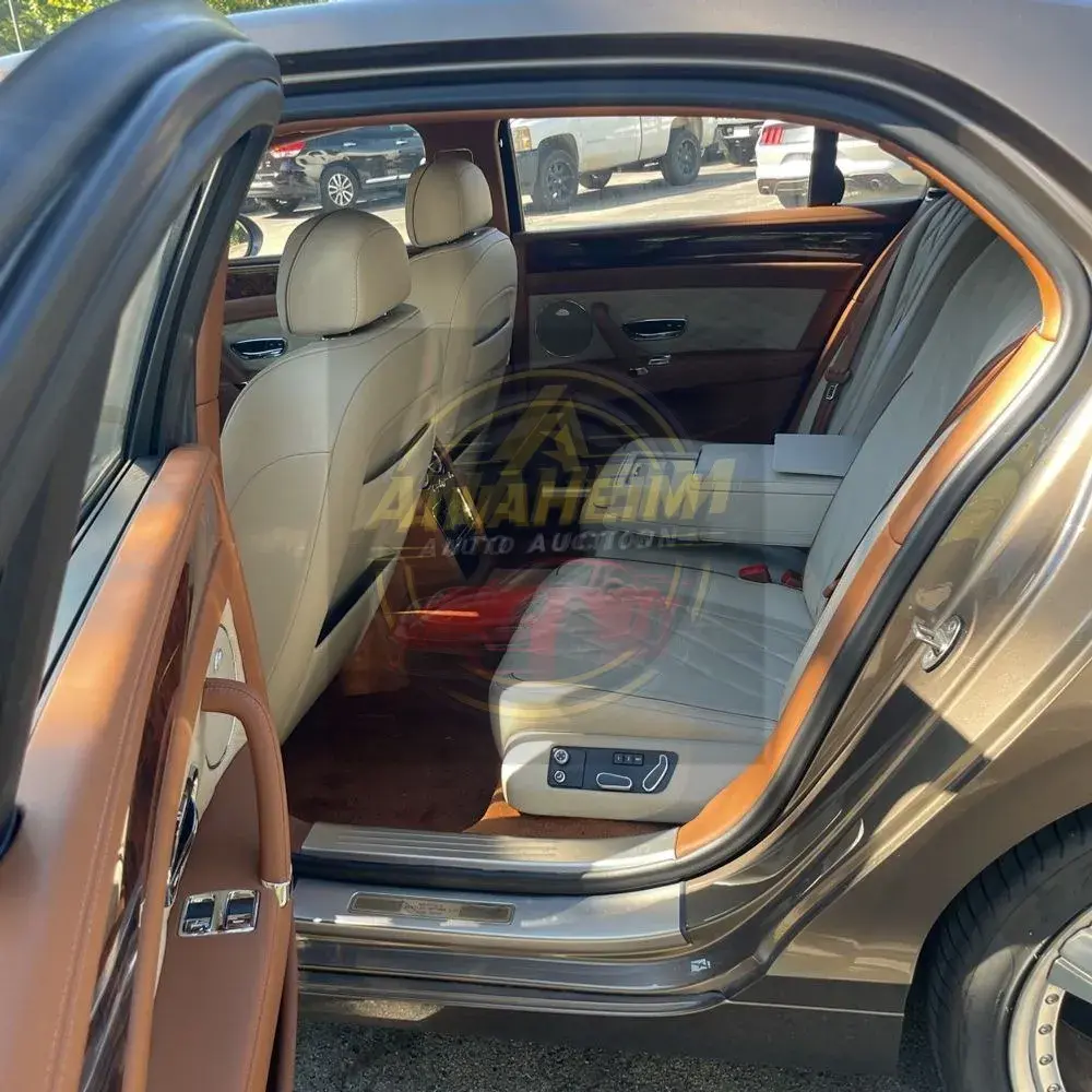 2014 Bentley Flying Spur Base