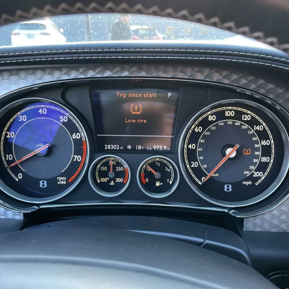 2014 Bentley Flying Spur Base