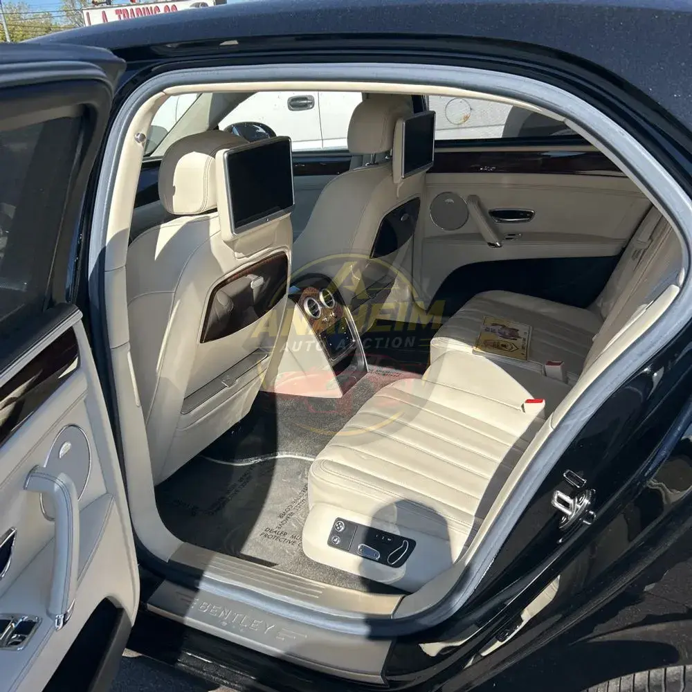 2015 Bentley Flying Spur Base