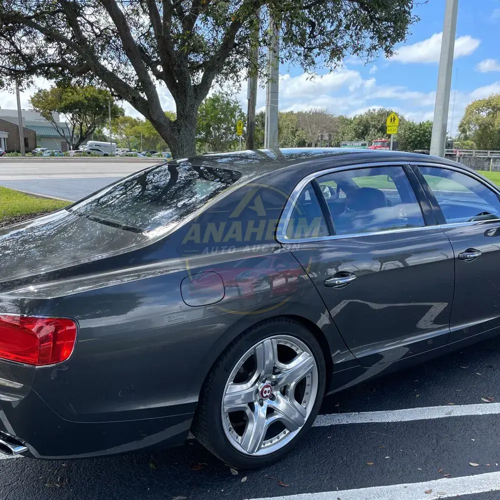 2015 Bentley Flying Spur Base