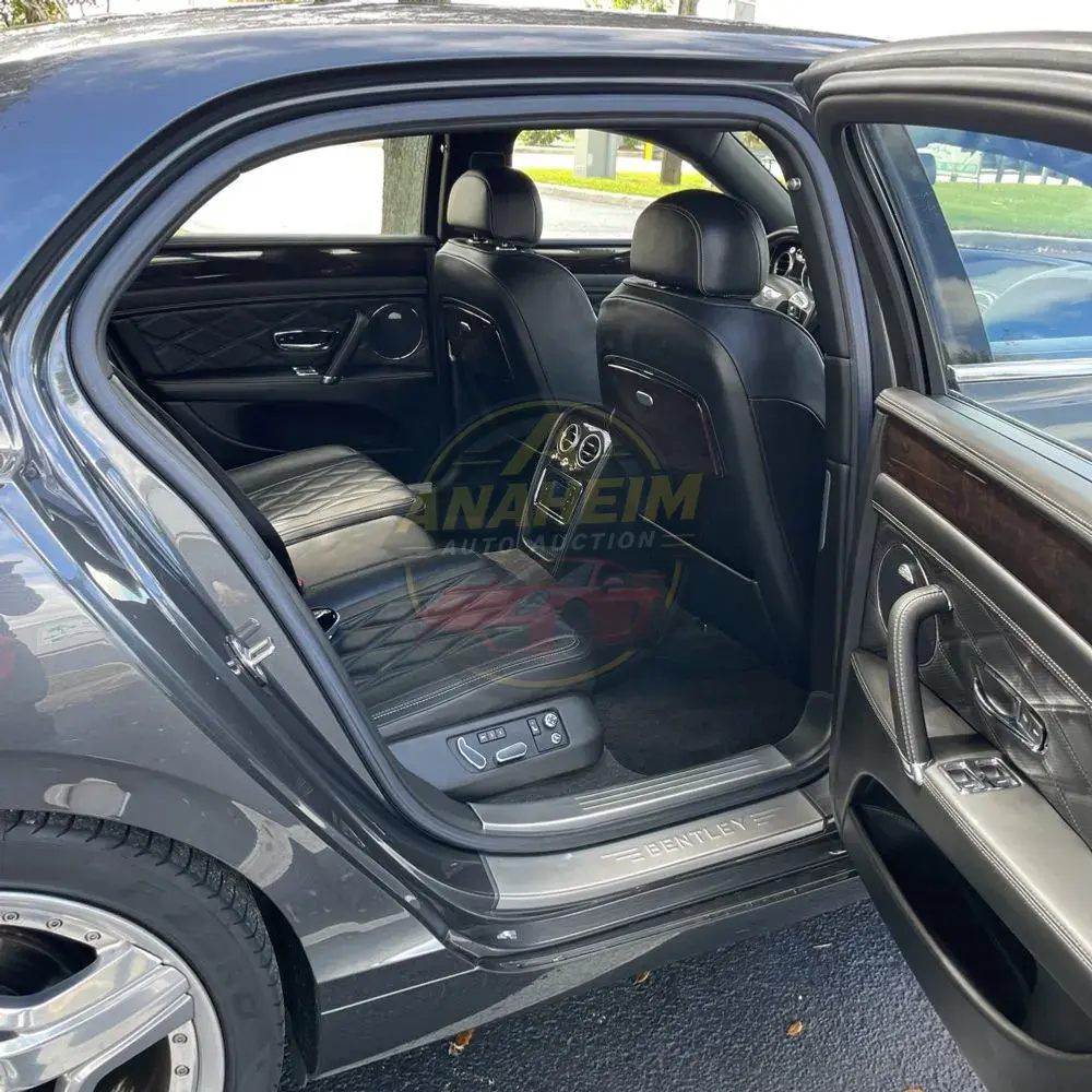 2015 Bentley Flying Spur Base