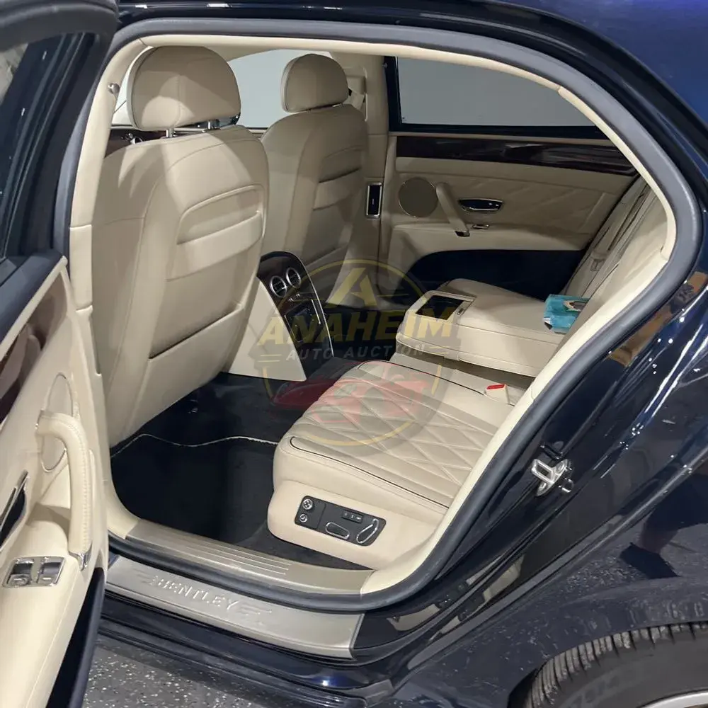 2015 Bentley Flying Spur Base