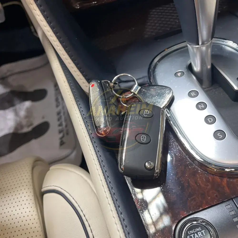 2015 Bentley Flying Spur Base