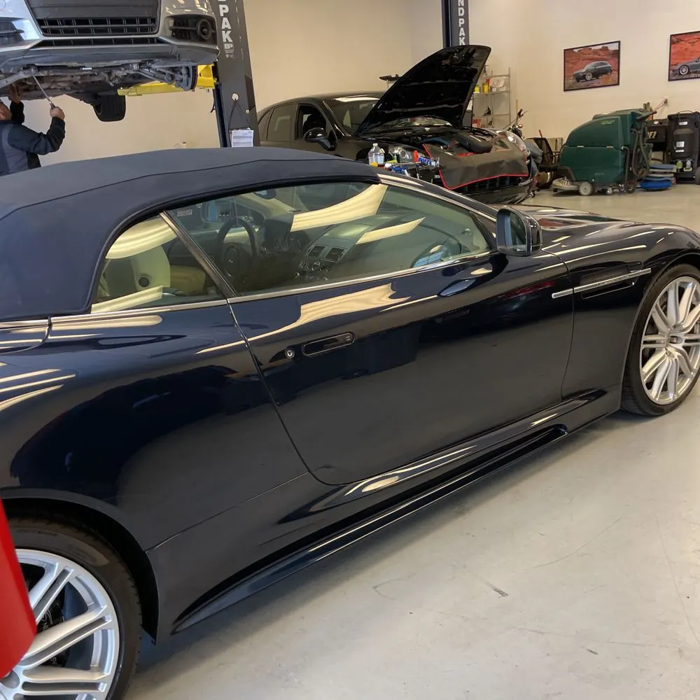 2010 Aston Martin DBS Volante