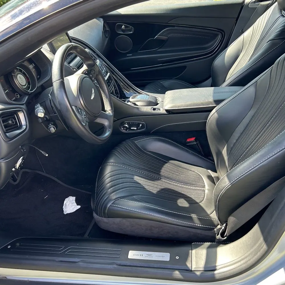2018 Aston Martin DB11 Base