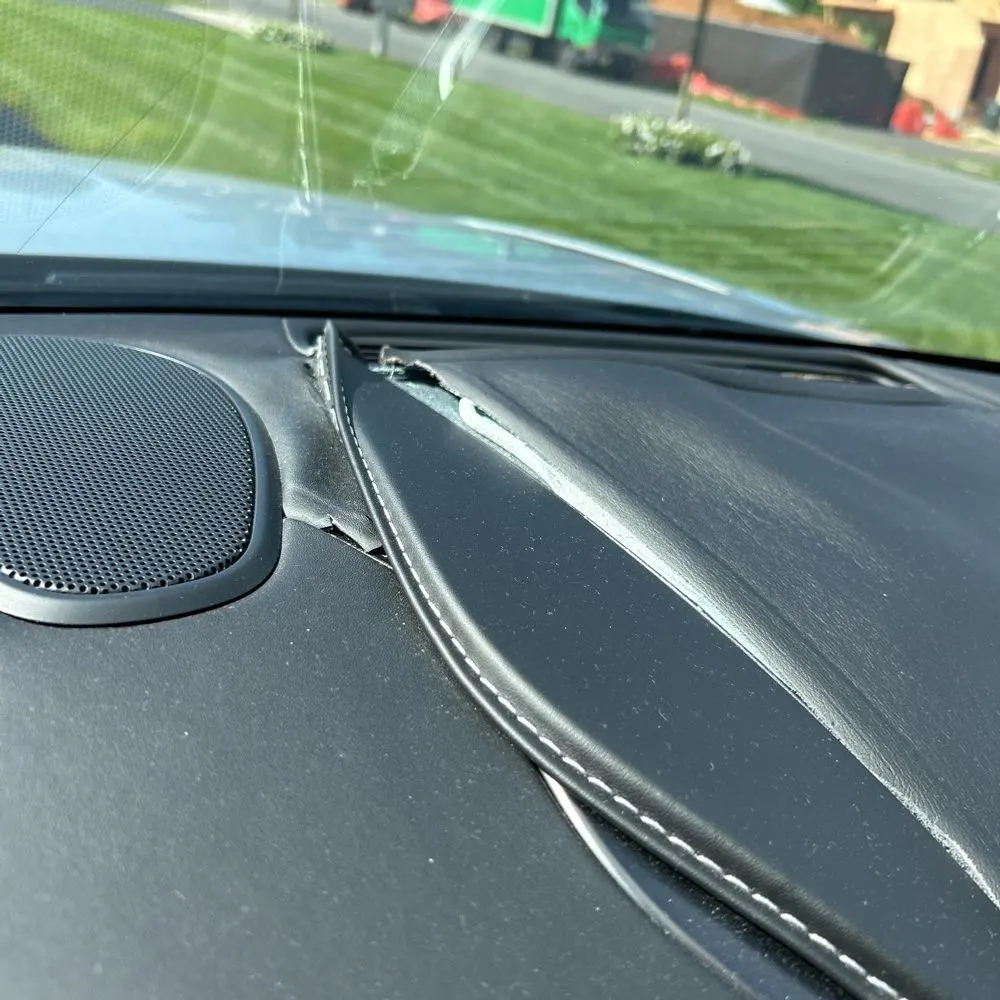 2018 Aston Martin DB11 Base