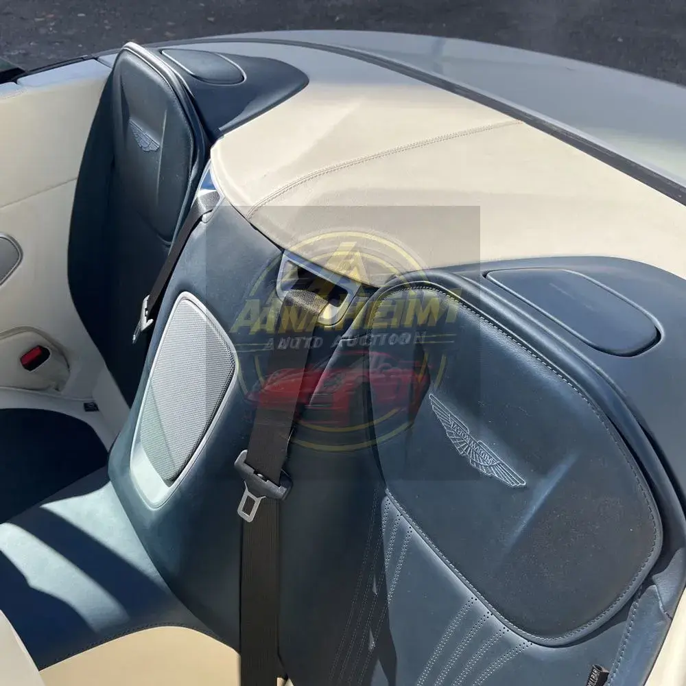 2020 Aston Martin DB11 Base
